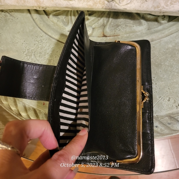 L.A.M.B. by Gwen Stefani Bullseye Wallet Pocket Book Luxury Designer #574 - Picture 5 of 13